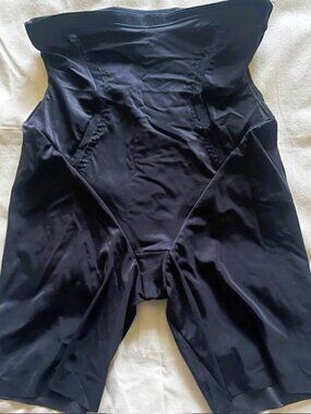 Maidenform Ladies Large Black Highwaisted Shapewear Thigh Slimming NWOT Read